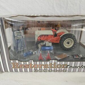 Ford 8N Restoration Tractor & Accessories, 1/16, NIB